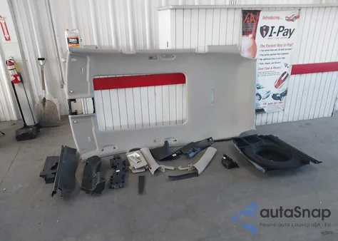 2022 Volkswagen Atlas 3.6L V6 Se W/Technology z USA, uszkodzony, nr VIN 1V2JR2CA9NC548447